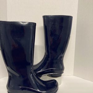 Ladies Crocs rain boots navy blue size 8